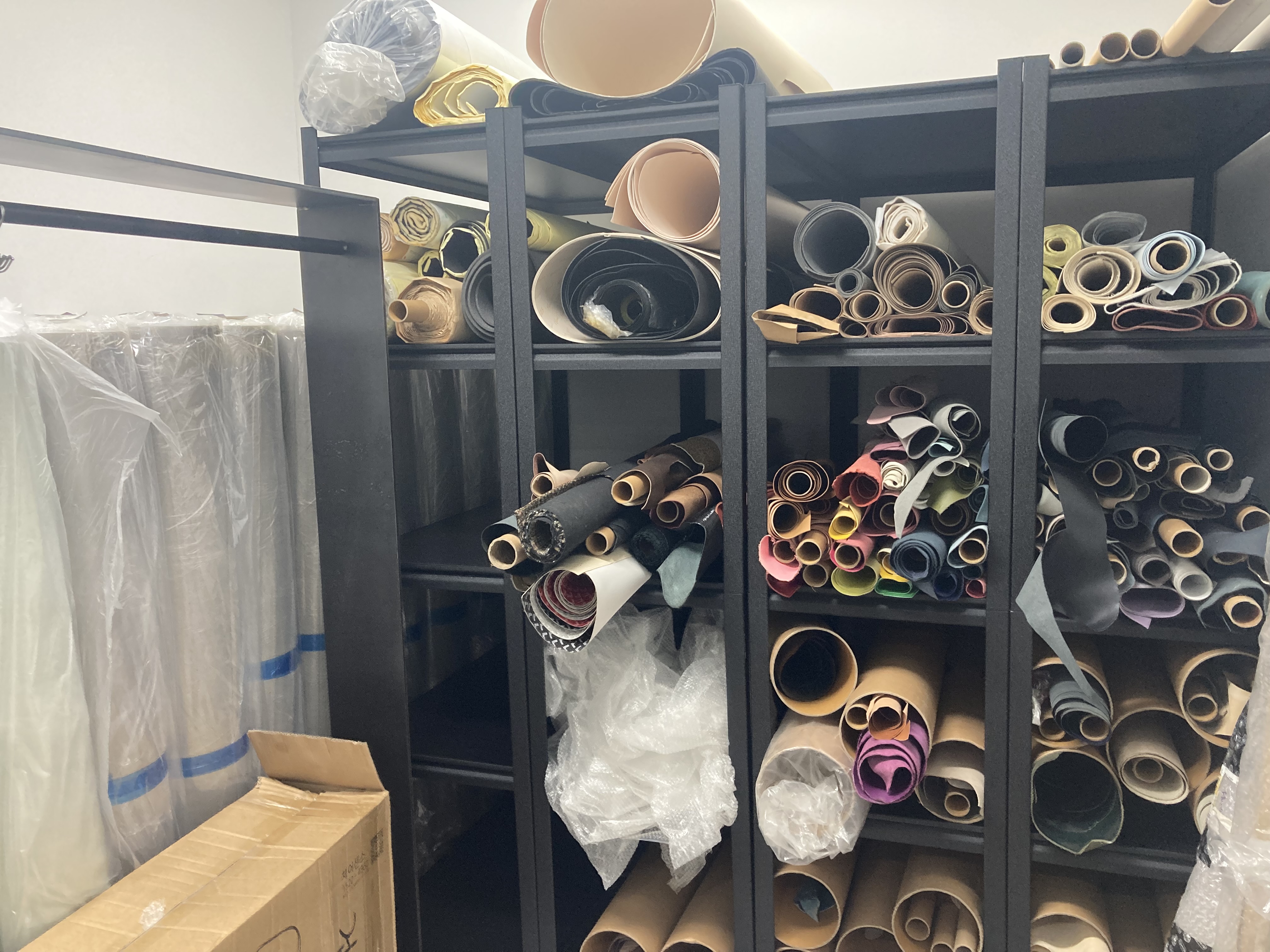 유에이지,브라운스킨 공동 이전개업식